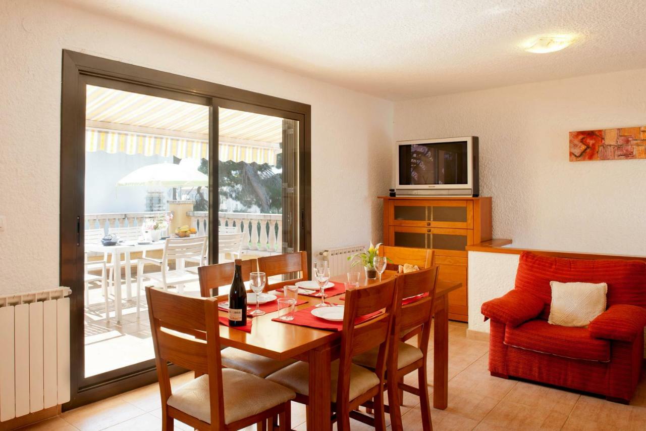 La Marinada Villa L' Escala Екстериор снимка
