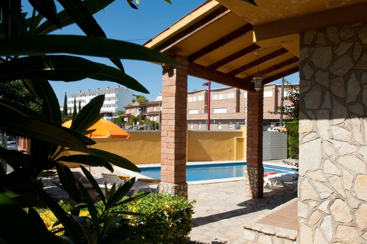 La Marinada Villa L' Escala Екстериор снимка